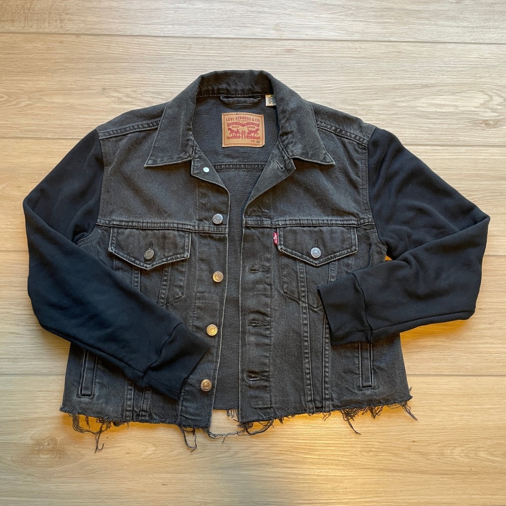 Levis Mixed Media Denim Trucker Jacket Black Jersey Sleeves Raw Hem XS